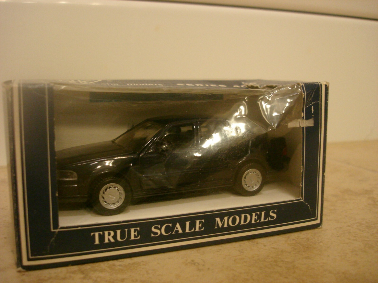 nissan maxima diecast