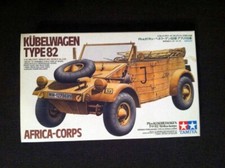 Tamiya 35238 – Kubelwagen Typ 82 D.A.K – Maquette 1/35 Véhicule Militaire Allemand – Avec Figurine