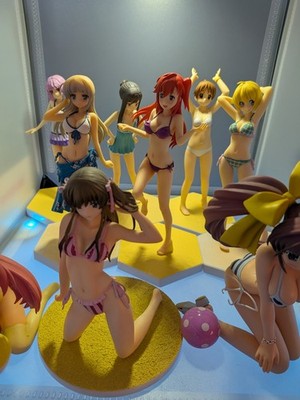 Wave Beach Queens Figurensammlung und andere
