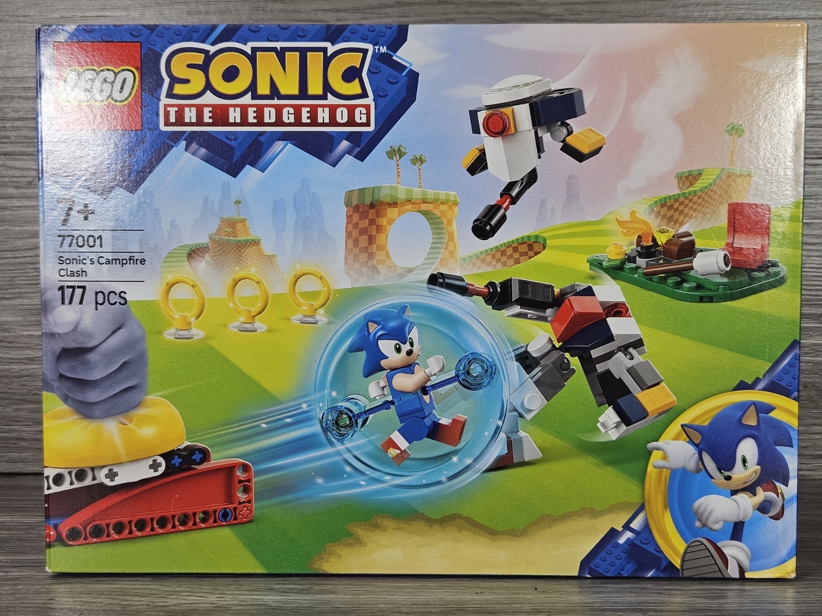 Official LEGO Sonic the Hedgehog: Sonic's Campfire Clash  77001