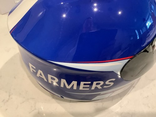 KASEY KAHNE AUTOGRAPHED 2014 HMS FARMERS FULL SIZE HELMET & AUTOGRAPHED CARD - Picture 12 of 12