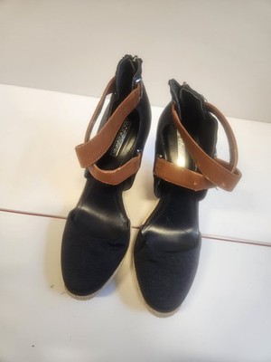 BCBGeneration Women NAVY Wedge Espadrille Size 9 Zipper back 
