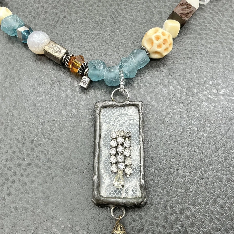 Collar hecho a mano artesanal llamativo boho cuentas mixtas diamantes de imitación colgante Foto 3 de 4