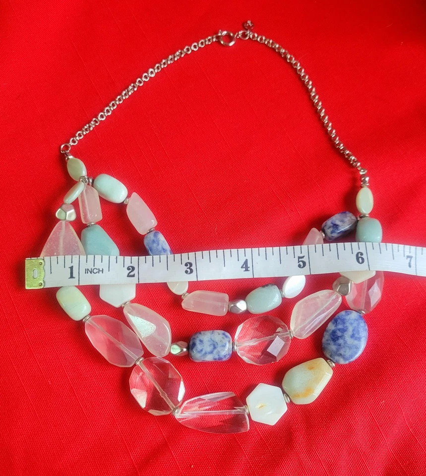 Collar Loft Sodalita MOP Vidrio y Lucita Cuentas En Capas Tono Plata 17" Foto 3 de 4