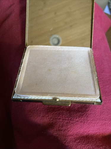 Vintage 1950’s Compact Mother of Pearl Gold Tone Metal Case, Mirror Puff Screen - Picture 7 of 13