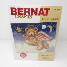 BERNAT ANGEL BEAR Latch Hook Rug or Wall Hanging Kit Cottage Core 20 X 27"