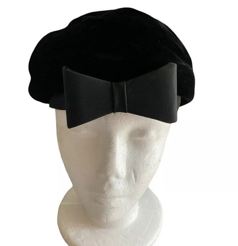 Black Velvet Womens Pillbox Hat Front 