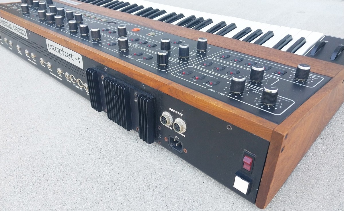 Sequential Circuits Prophet-5 Rev3.3 w/Midi - ORIGINAL - Pro