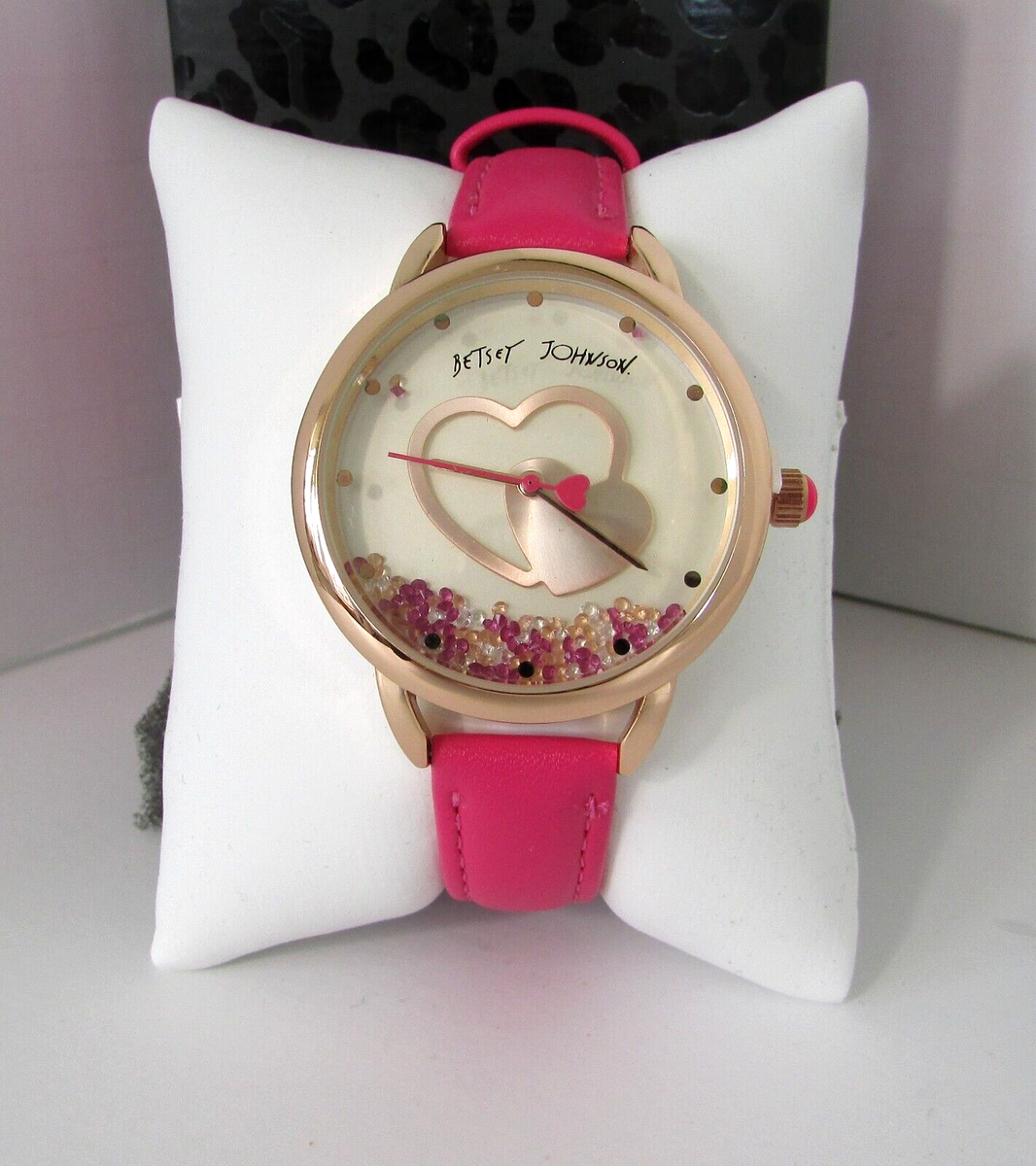 Betsey Johnson Pink Heart Watch Floating Hearts Charms NWT  display picture 3