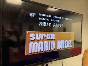 Super Mario Bros. Duck Hunt & World Class Track Meet W/Zapper - NES 1988 Tested
