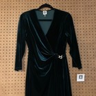 Anne Klein Velvet Dress Faux Wrap Long Sleeve Holiday Dark Green Emerald Size 4
