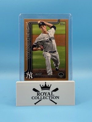 2025 Topps Series 2- Max Fried #609 Gold /2025 Yankees SP