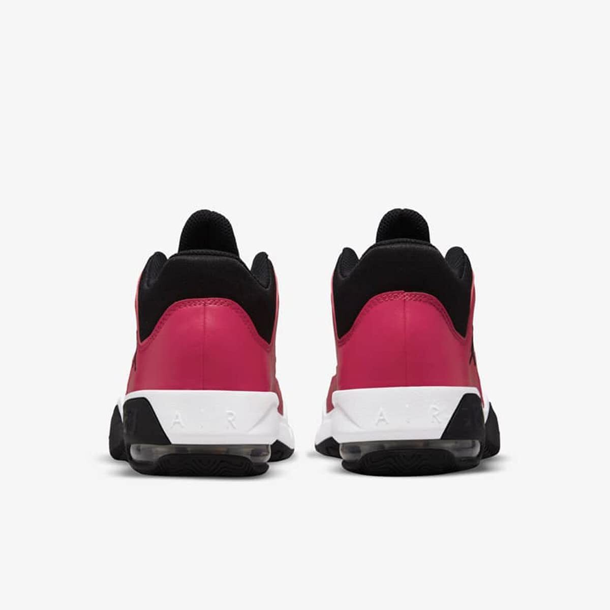 JORDAN MAX AURA 3 YOUTH SIZES 6.0 same as WOMAN size 7.5  display picture 1