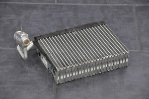 Verdampfer BMW E46 Heizung Klimaanlage AC Expansionsventil 6904437 9135744