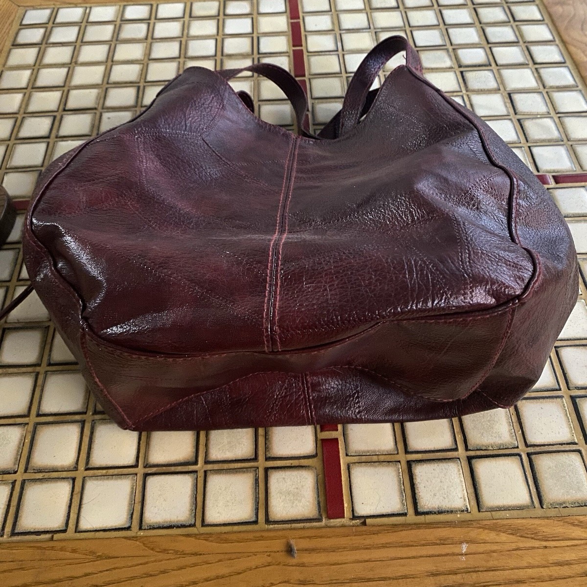 JINGPIN PIJU Leather Zip Magnet Handbag Shoulder Bag Reddish Brown