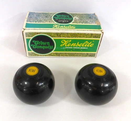 Pair of Henselite Crown Conquest Crown Green Bowls Twinring Bias 2 Full 2lb 11oz