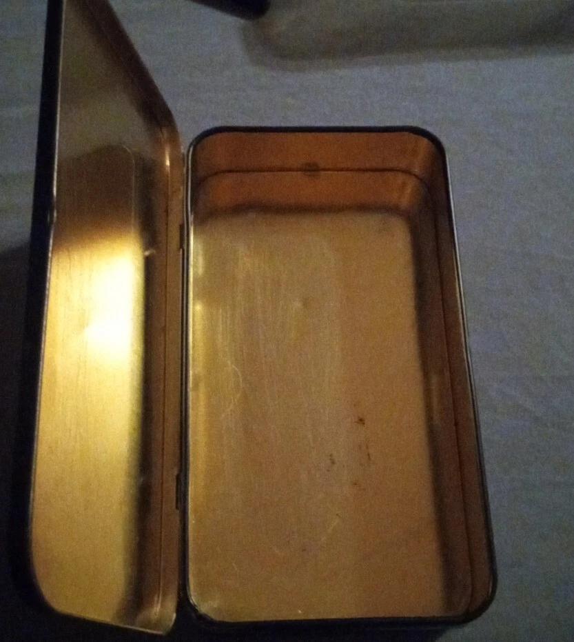 Коллекционная жестяная банка с Микки Маусом из Walt Disney World - Изображение 3 из 4