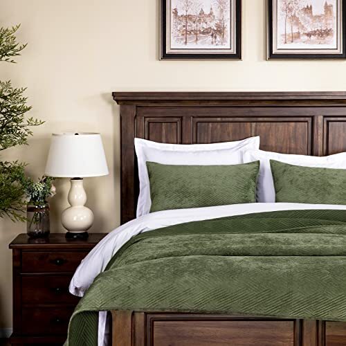 Luxury Velvet Corduroy Geometric Stitching Bedding Quilt King Set Olive