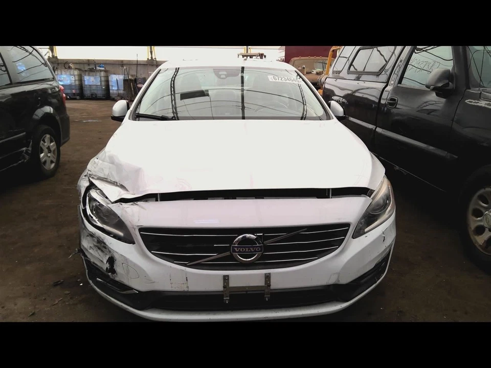 (LOCAL PICKUP ONLY) Trunk/Hatch/Tailgate Without Spoiler Fits 14-18 VOLVO S60 67 Foto 4 de 4