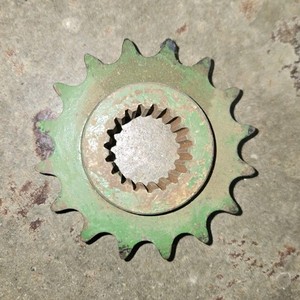 John Deere Green Metal Sprocket. 16 tooth. 