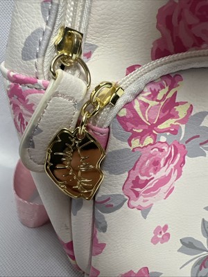 Betsey Johnson Women display picture 3