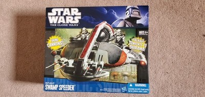 BRAND NEW: 2010 Star Wars The Clone Wars: REPUBLIC SWAMP SPEEDER w/ Diorama!