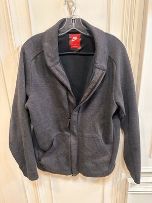 Nike Men's Activewear Jacket Grey tech  Size Large