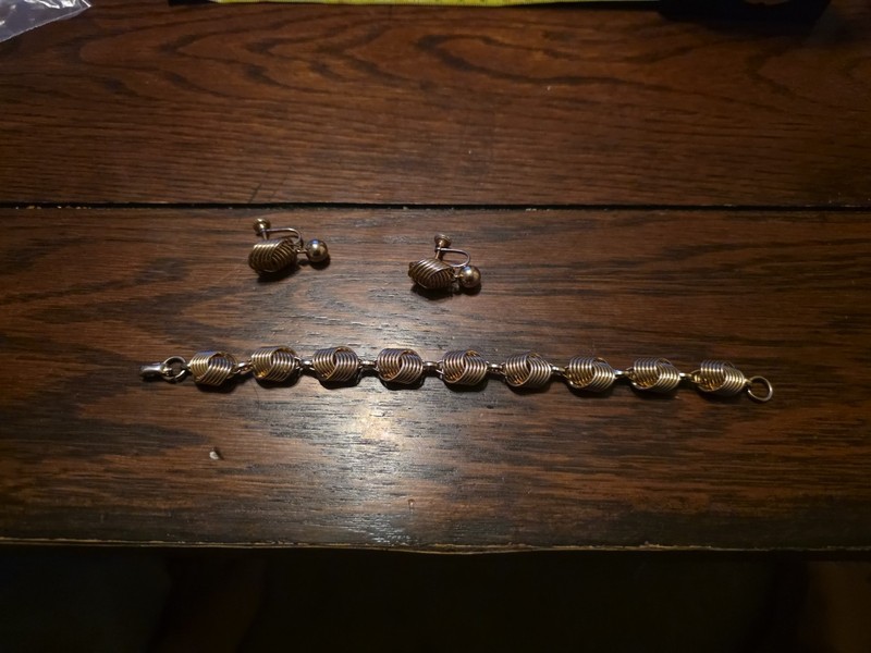 Vintage Coro Gold Tone Bracelet And Earrings Twist Pattern