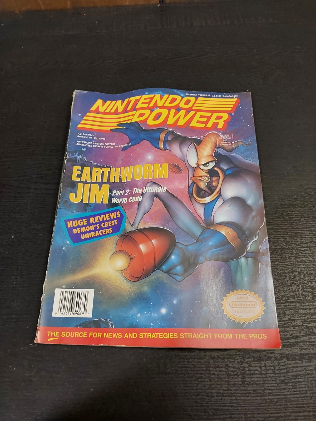 Nintendo Power Magazine Vol 67 December 1994 Complete with poster X-Men & cards