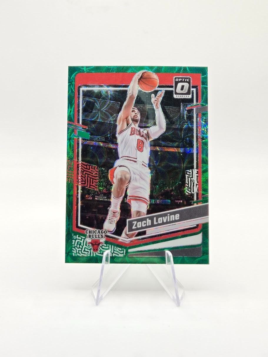 Zach LaVine 2023-24 Panini Donruss Optic International Green SP /65 #23 Bulls