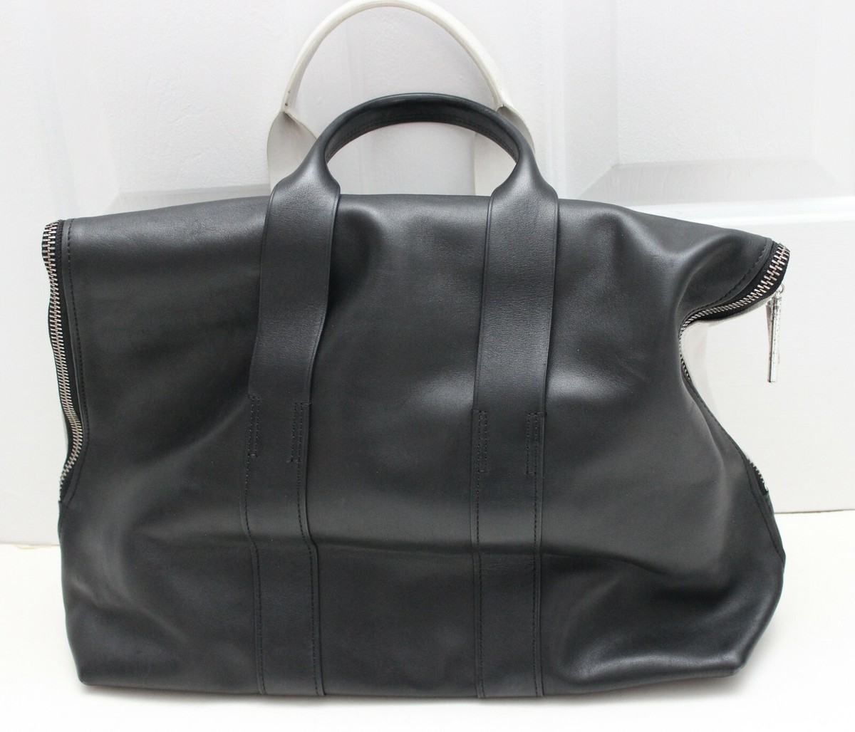 3.1 Phillip Lim Soft Leather 31 Hour Black & White X-Large 3.1 Phillip Lim Soft Leather 31 Hour Black & White X-Large