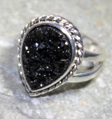 SILVER Vintage Style Black Titanium Druzy Teardrop Ring, WR12011