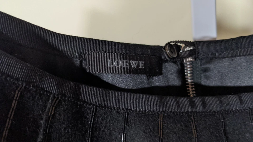 Falda Loewe Otoño 2009 Pasarela Piel de Zorro Negra Cuentas 36 Foto 4 de 4