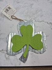 St. Patrick's Day Light Green Lucky Clover Sign Metal Wood