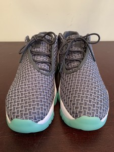 jordan future low wolf grey