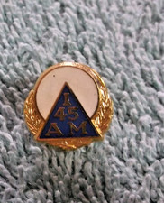 Vintage  I 45 AM Machinist Union Goldtone & Enamel Lapel Pin by Bastian