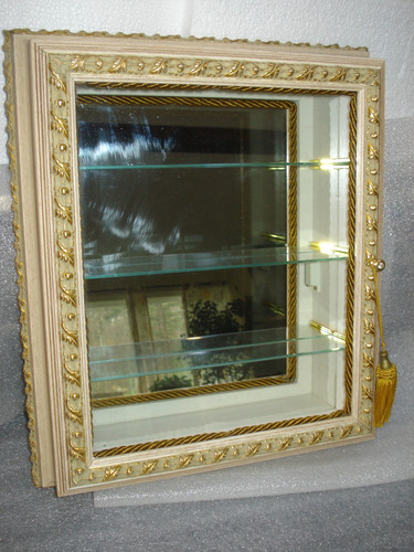 Italy Creazioni Artistiche Vitrinen Curio Gold Wood Wall Display Cabinet