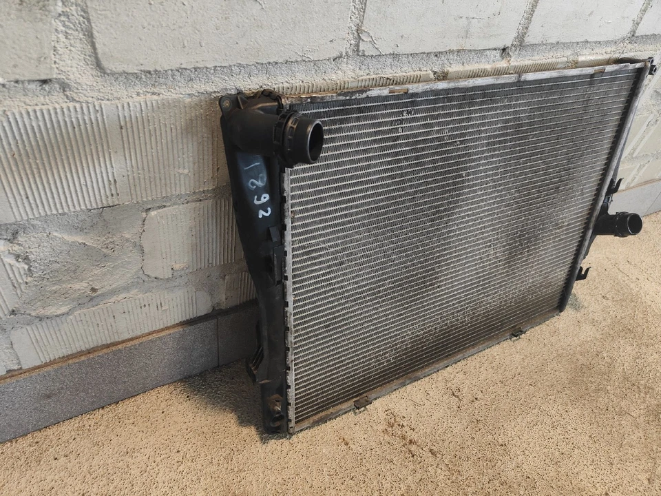 Kühler BMW 7559273 3664Z004 2342466 2332013 E81,E82,E8 120i - Bild 3 von 4