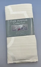 Set of 2 Bardwil Park Avenue Liquid-Repellent Cloth Napkins IVY Ivory