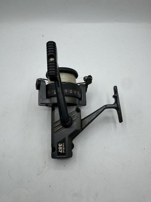 VINTAGE ABU GARCIA CARDINAL 357 FISHING REEL. Pre-Owned.