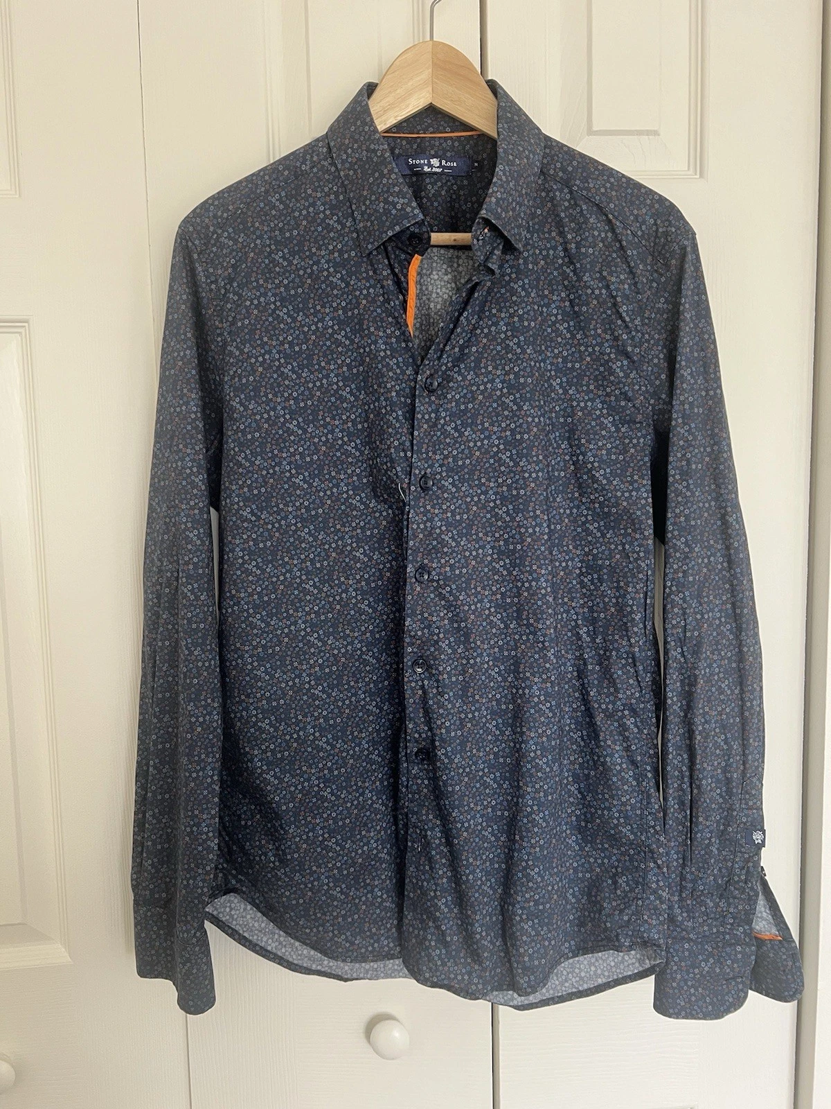 Stone Rose Navy Floral Button Down Shirt 97 % cotton size medium