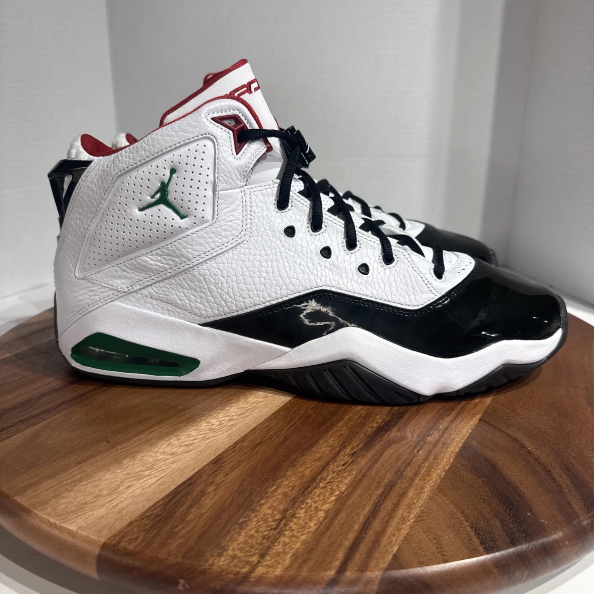 Las mejores ofertas en Jordan B'Loyal White Pine Green | eBay