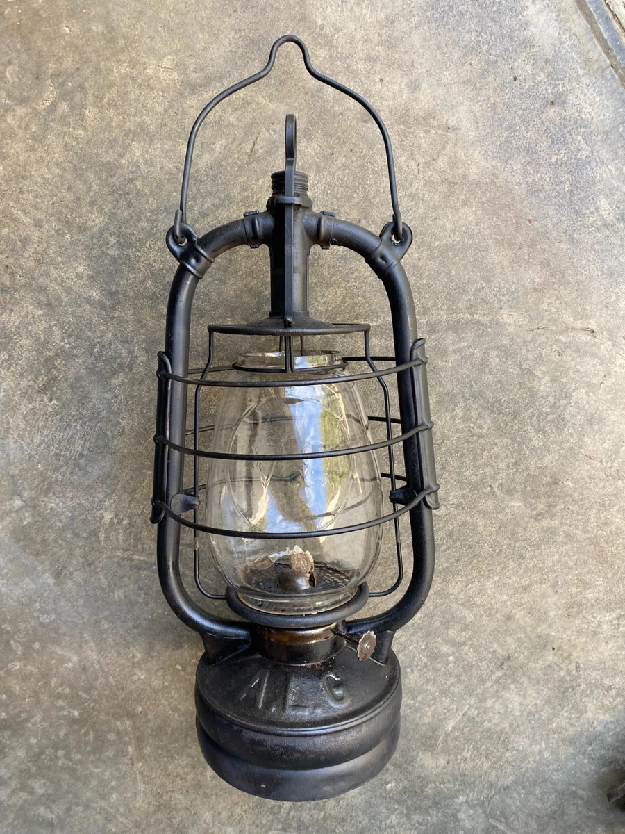 Les Lampes à carbure: Lampe tempête à carbure allemande