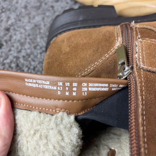 Clarks Reunite Go GTX Boots Womens 9 Brown Suede Moto Buckles Waterproof Wool - Picture 9 of 10