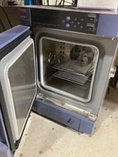 Espec SH-241 Bench-Top Temperature & Humidity Chamber