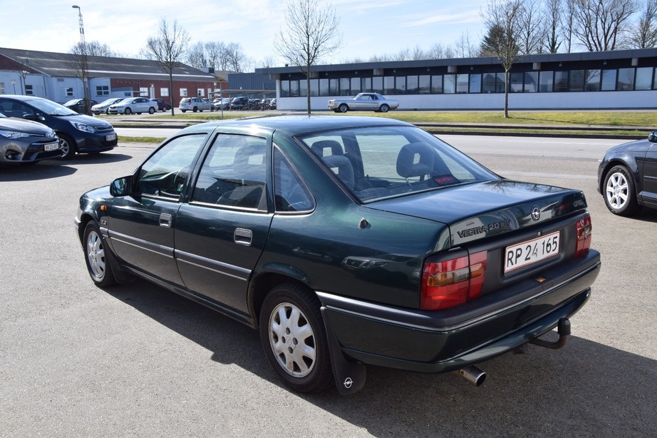 Opel vectra gls