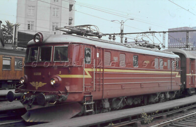 orig DIA Slide Norwegian Nsb EL11. 2110 Oslo Vestbanestasjonen 05.08.1977 (21117