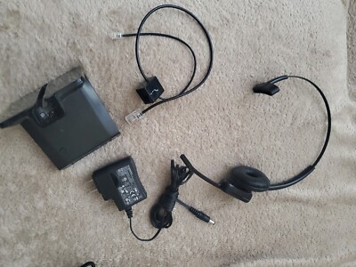 Plantronics Wireless Headset System C054 DECT security 6.0 with AC Adapter 