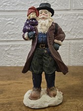 6" SANTA CLAUS Carrying Child Traditional Figure, Highly Detailed Resin, Preown