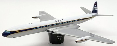 Corgi 1/144 Scale Model Aircraft 48504 - DH Comet 4 BOAC